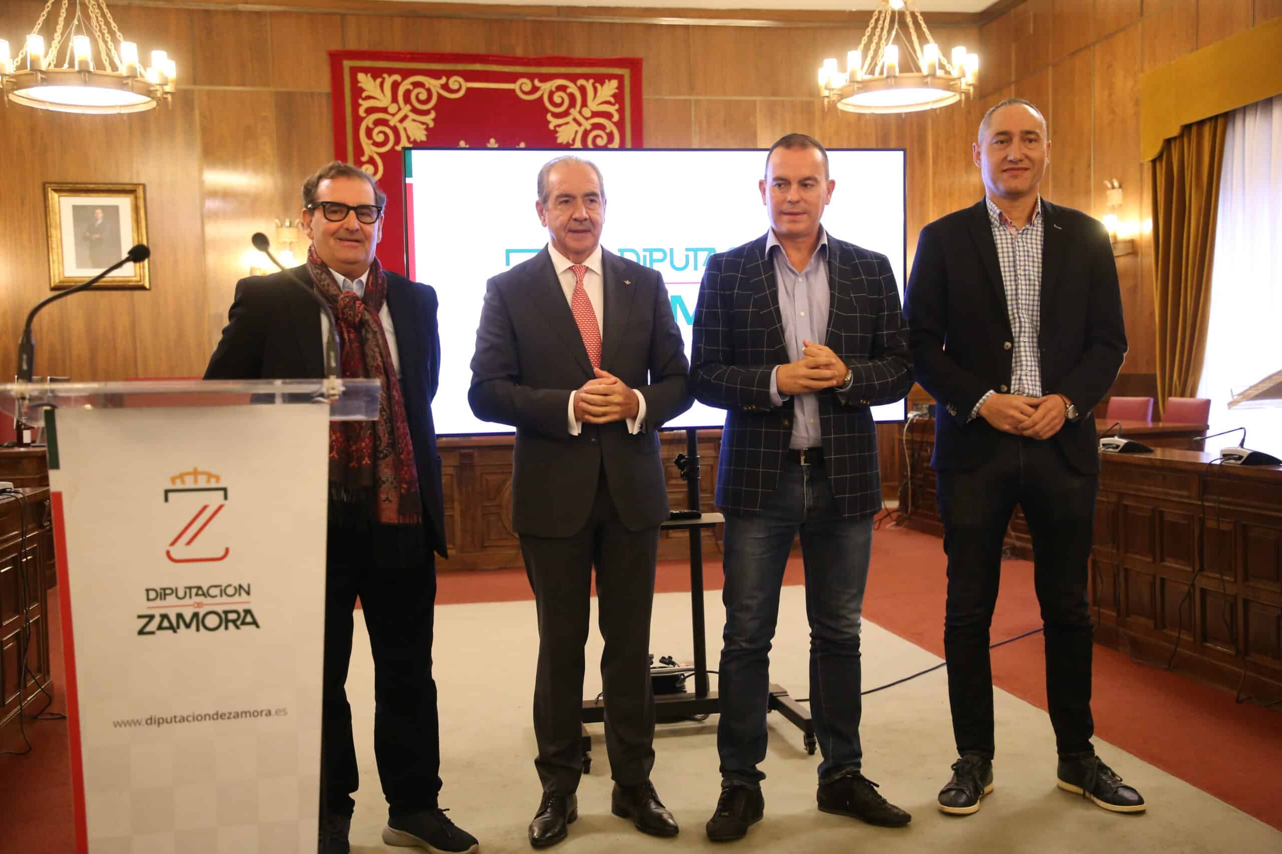 Diputación de Zamora y Caja Rural crean una red de oficinas ‘tecnológicas’ para empresas y autónomos