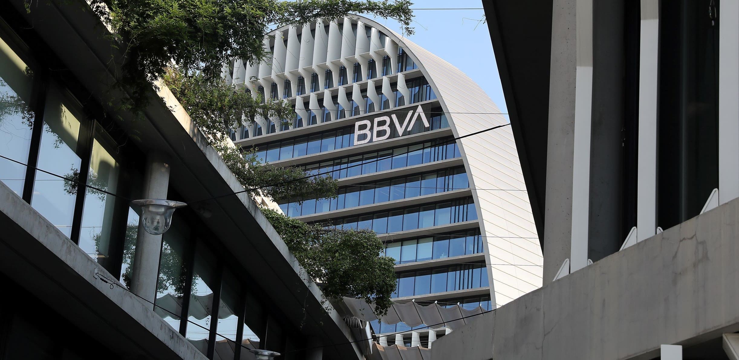 El BBVA comienza una nueva recompra de acciones de 1.000 millones