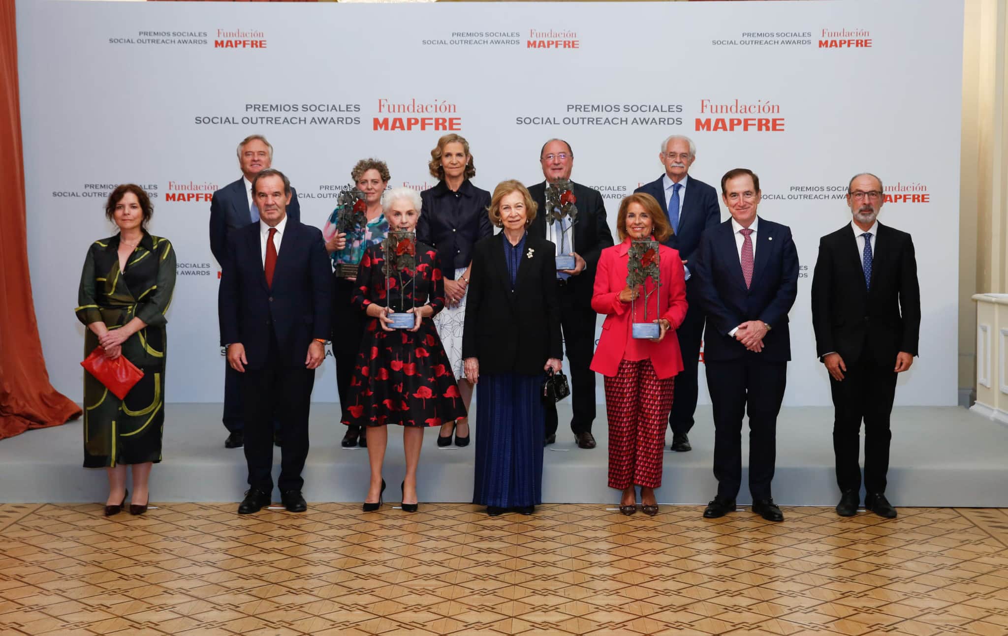 La Reina Sofía entrega el Premio Fundación Mapfre a Bodega Matarromera