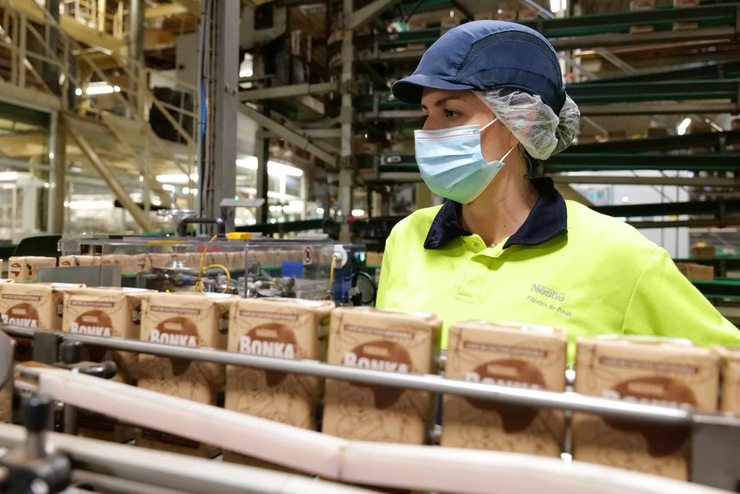 Nestlé invierte 1 millón de euros en su fábrica de café tostado