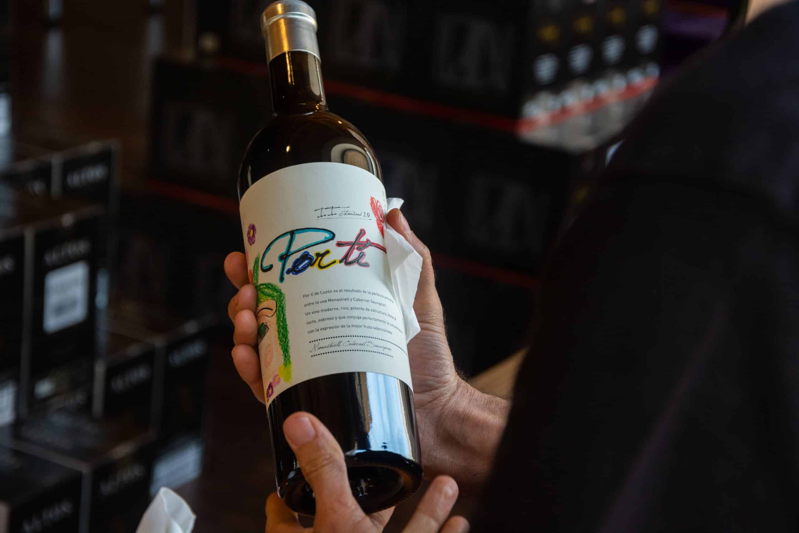 <strong>Bodegas Luzón lanza una edición limitada de su vino Por Tí a favor de la Fundación Pequeño Deseo</strong>
