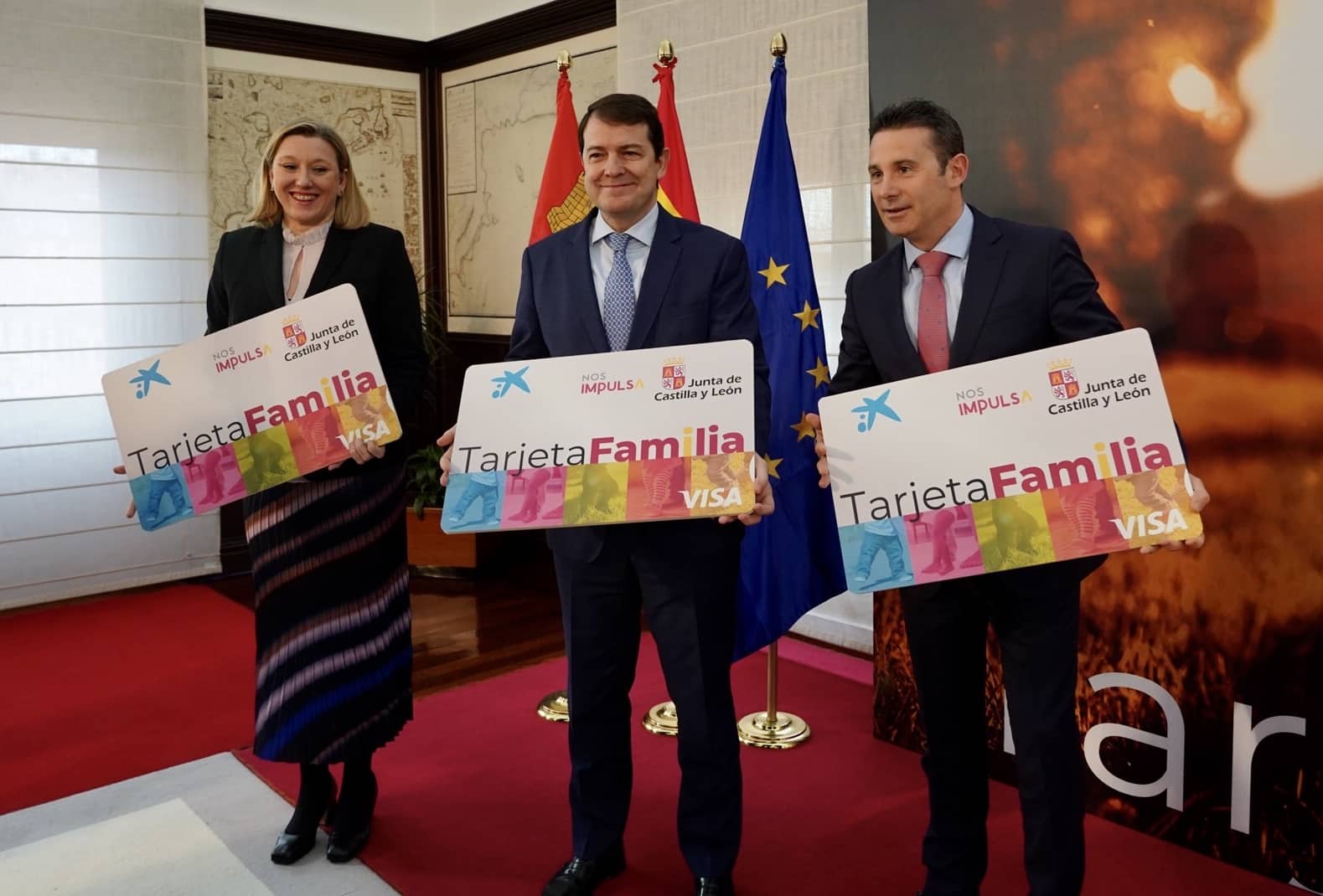 La Tarjeta Familia de la Junta ‘nacerá’ el día 7 con ayudas de hasta 5.000 euros