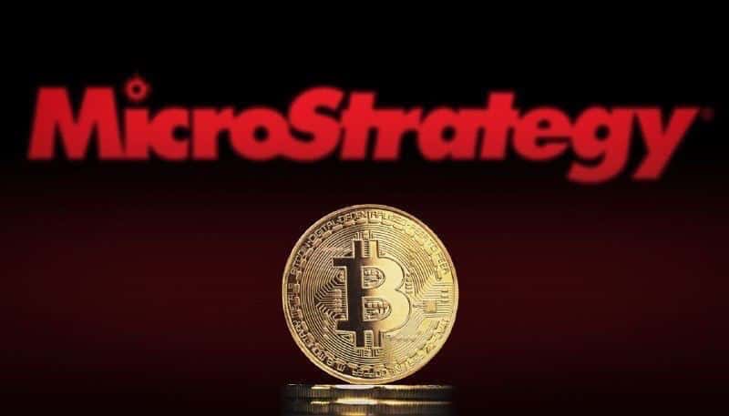 Las acciones de MicroStrategy se disparan un 100% en 2023 tras comprar 8.800 BTC en 2022