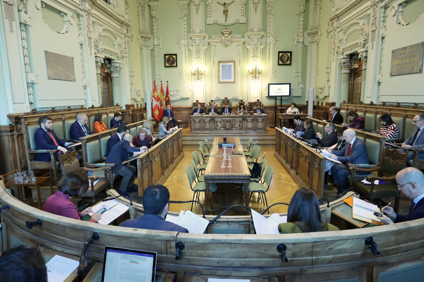El Ayuntamiento de Valladolid aumenta un 2,5 por ciento el salario de los empleados públicos