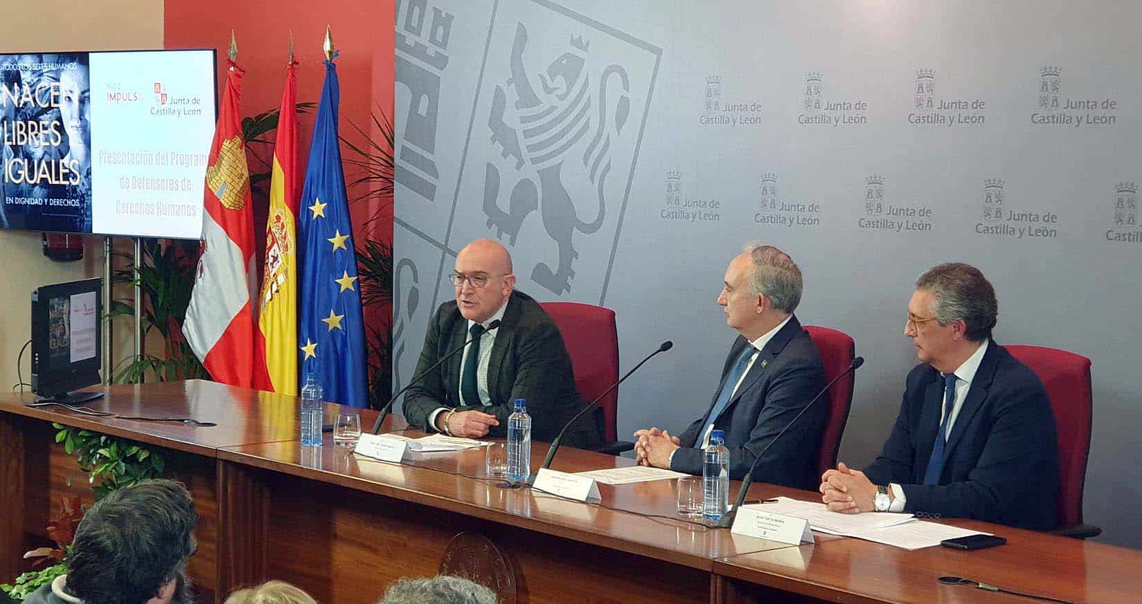 El Programa de Defensores de los Derechos Humanos de la Junta se dotará con cien mil euros