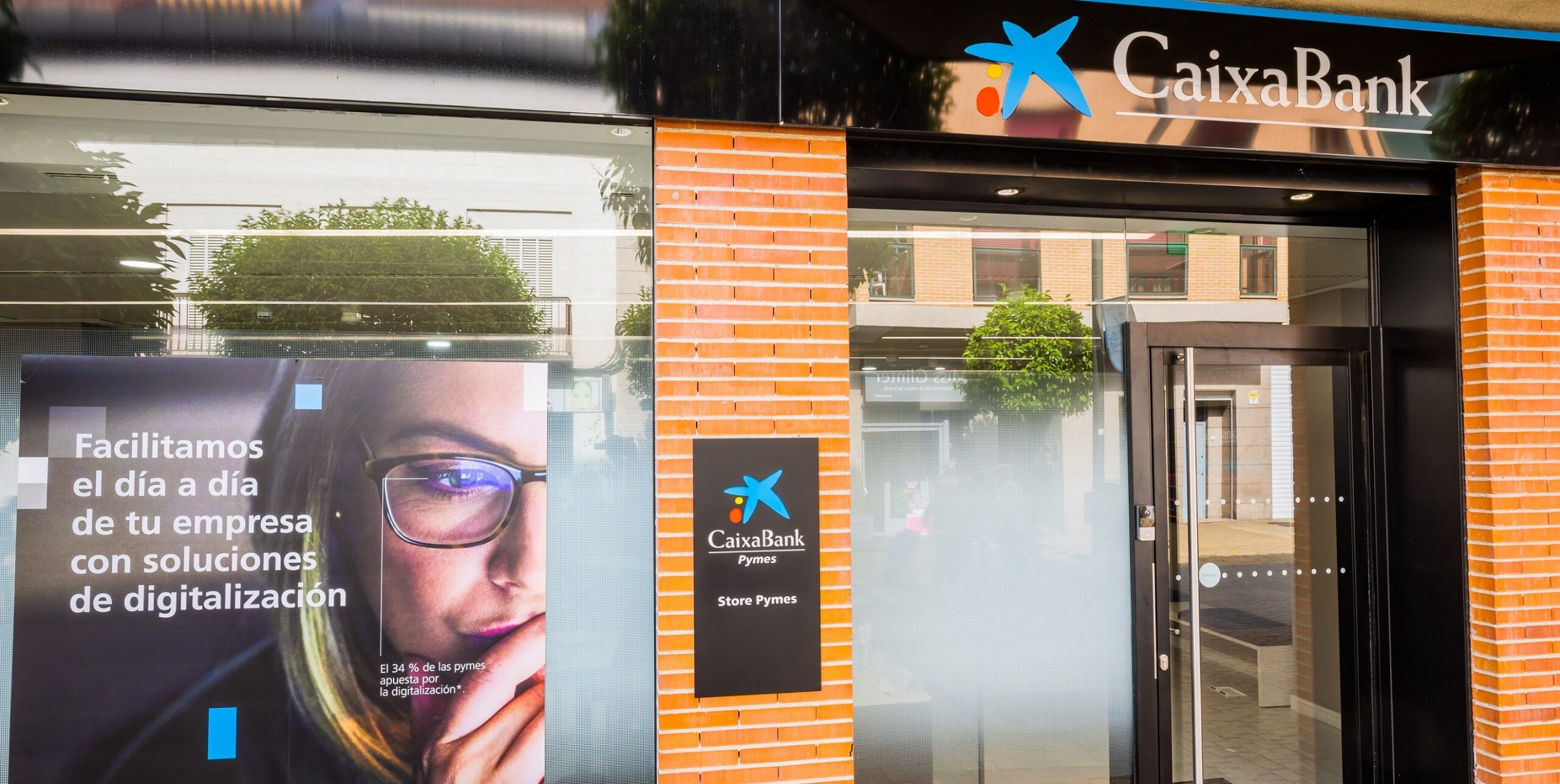 CaixaBank impulsa su negocio de pymes con la primera red de oficinas especializadas