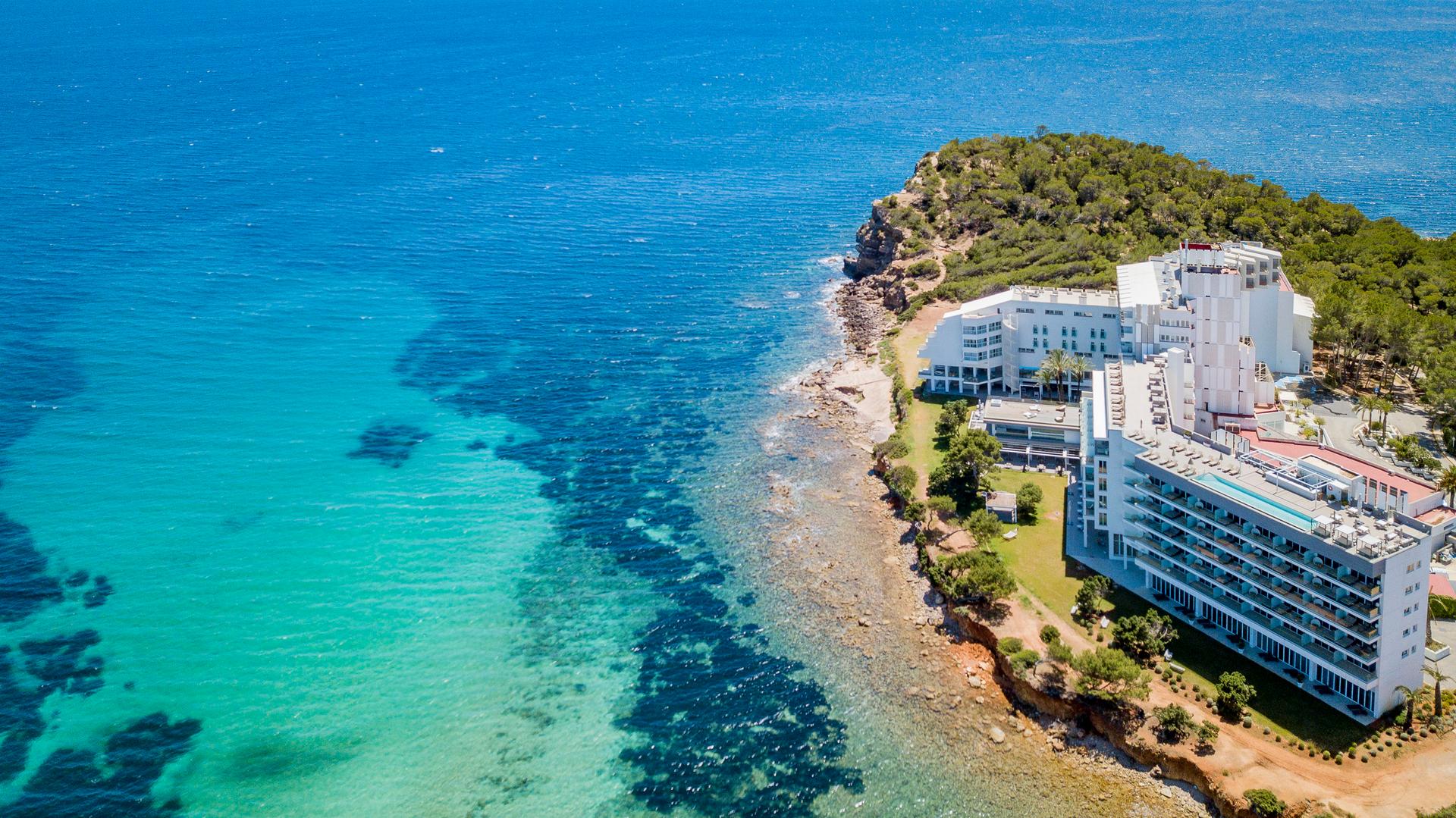 Meliá, Barceló o NH, las grandes hoteleras califican de ‘positivo’ el verano