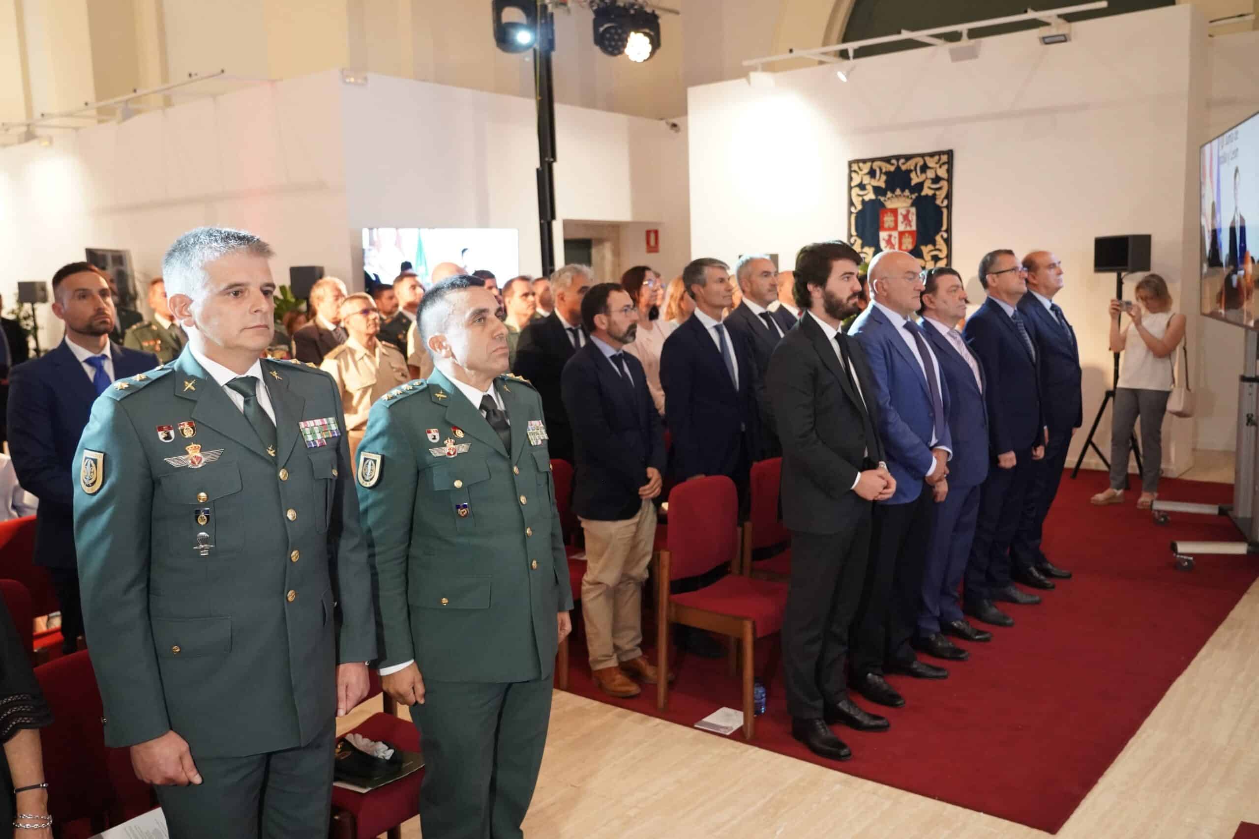 La Comunidad entrega 23 medallas en reconocimiento a las víctimas del terrorismo