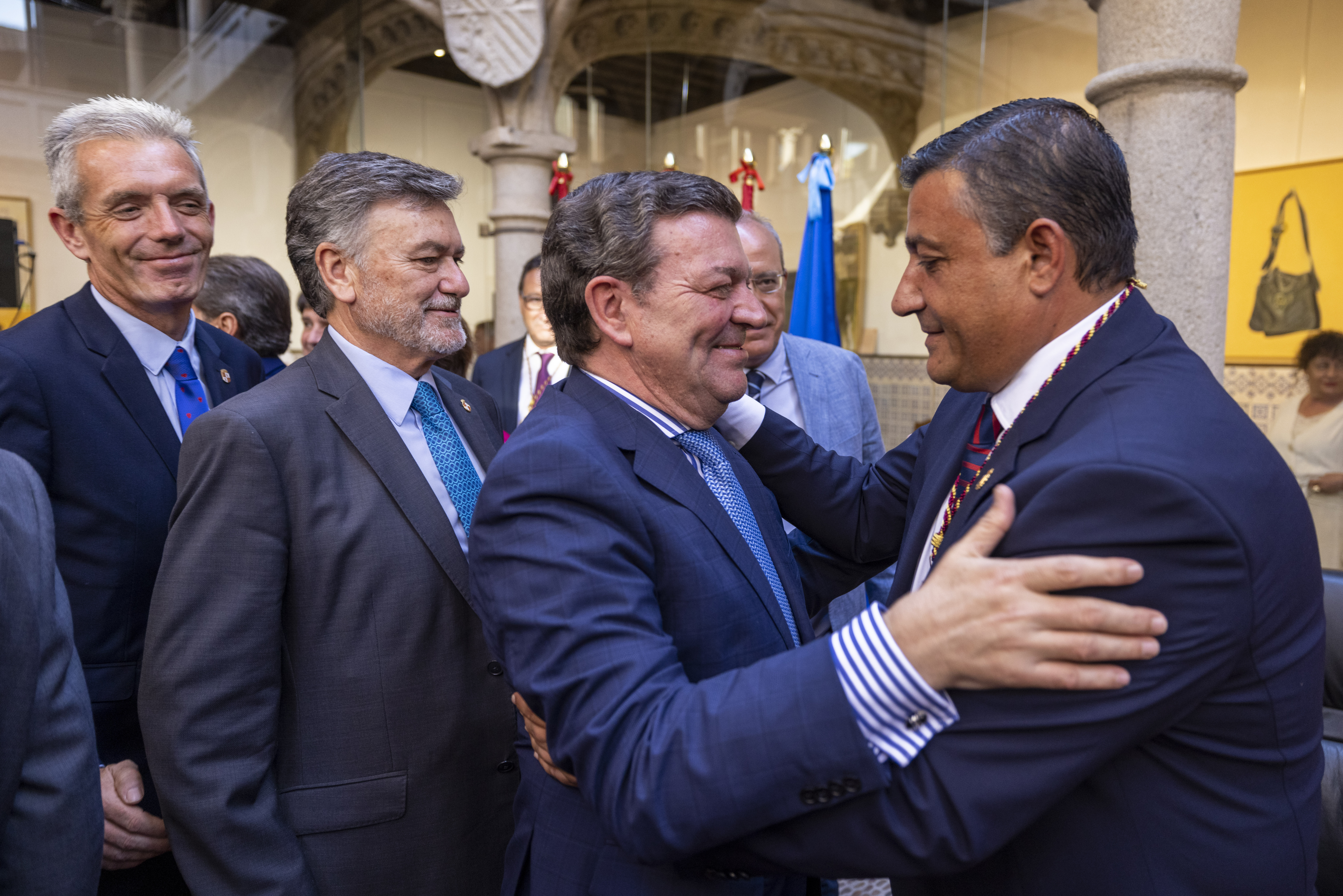 Carlos García, reelegido presidente de la Diputación de Ávila con los votos de PP y Vox