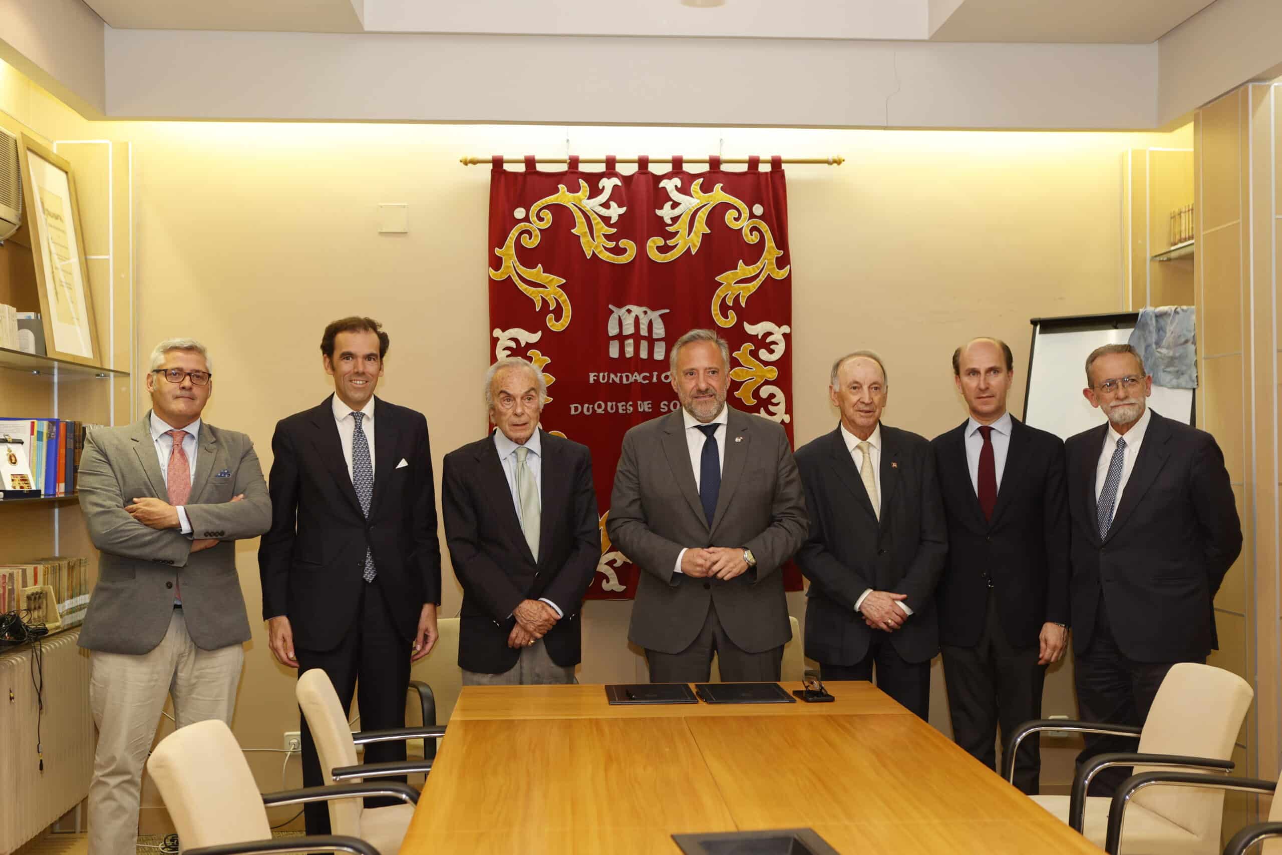 Las fundaciones Castilla y León y Duques de Soria apoyan a los hispanistas en pro de la lengua española