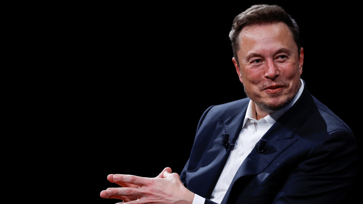 Elon Musk cree que la «superinteligencia» artificial llegará en «cinco o seis años»