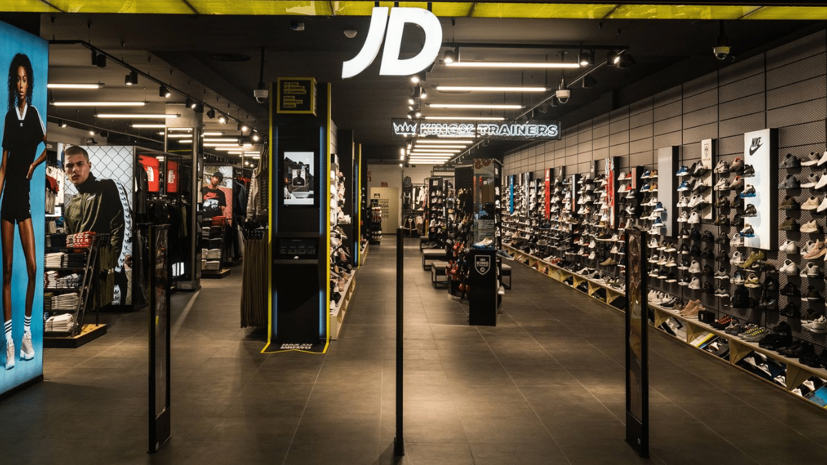 JD Sports adquiere el 49,98 % restante de Iberian Sports Retail Group (ISRG) para obtener el control total