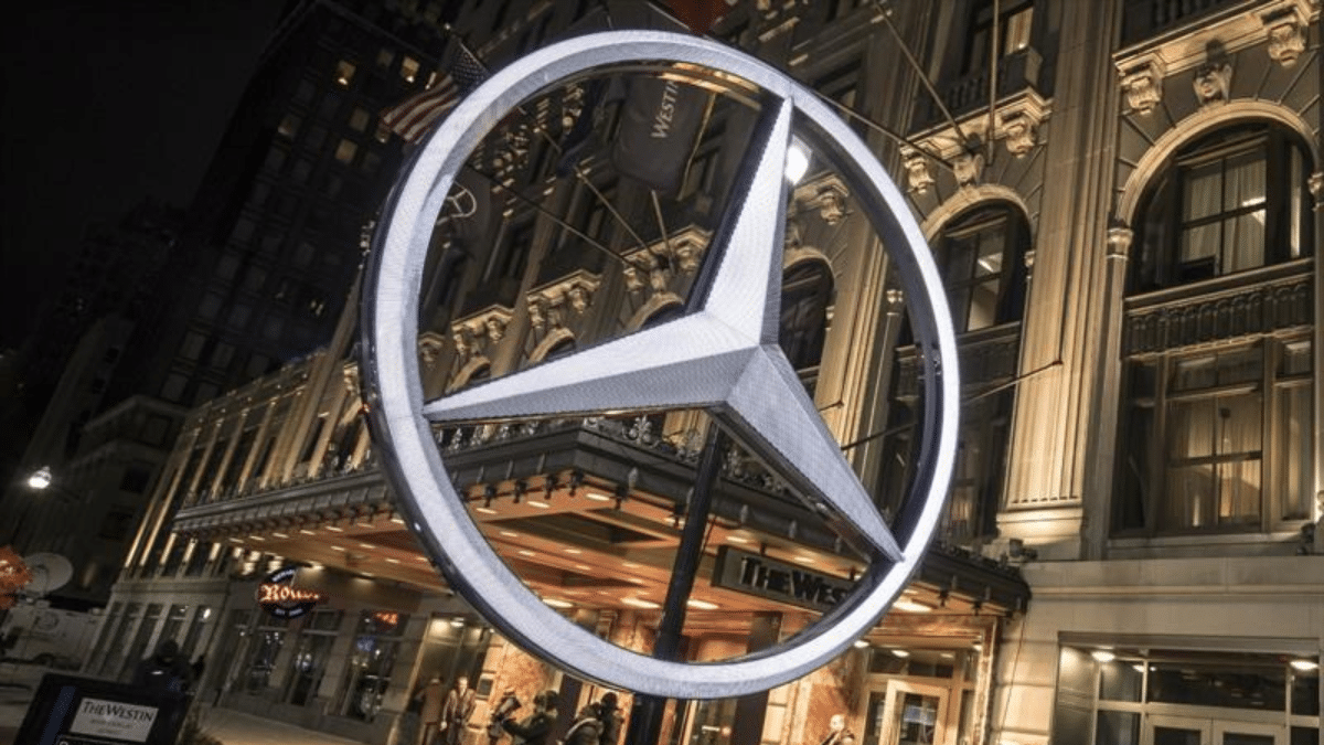 Mercedes-Benz Cars vende hasta junio 1,019 millones de vehículos, un 5 % más
