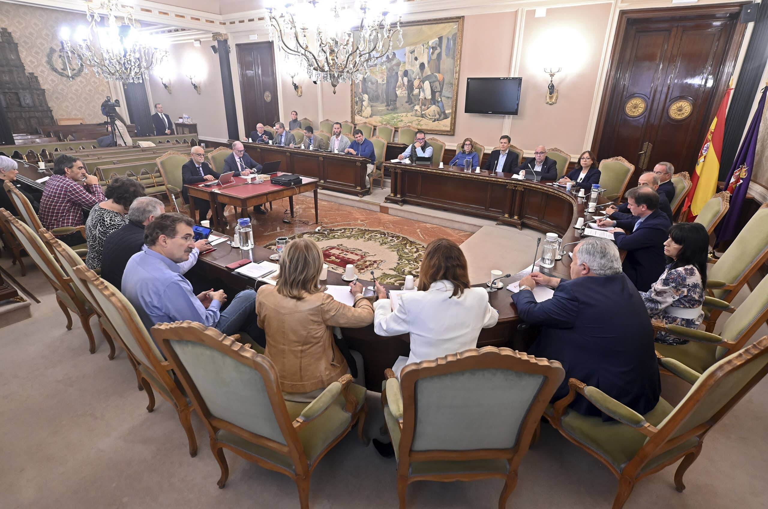 La Diputación de Burgos aprueba un presupuesto de 158,9 millones, un 9,15 por ciento más