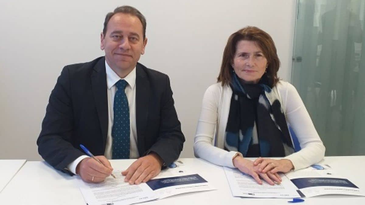 Fundación Sacyr y Fundación FUNDAZ Paixena firman un acuerdo para trabajar en cuidados paliativos