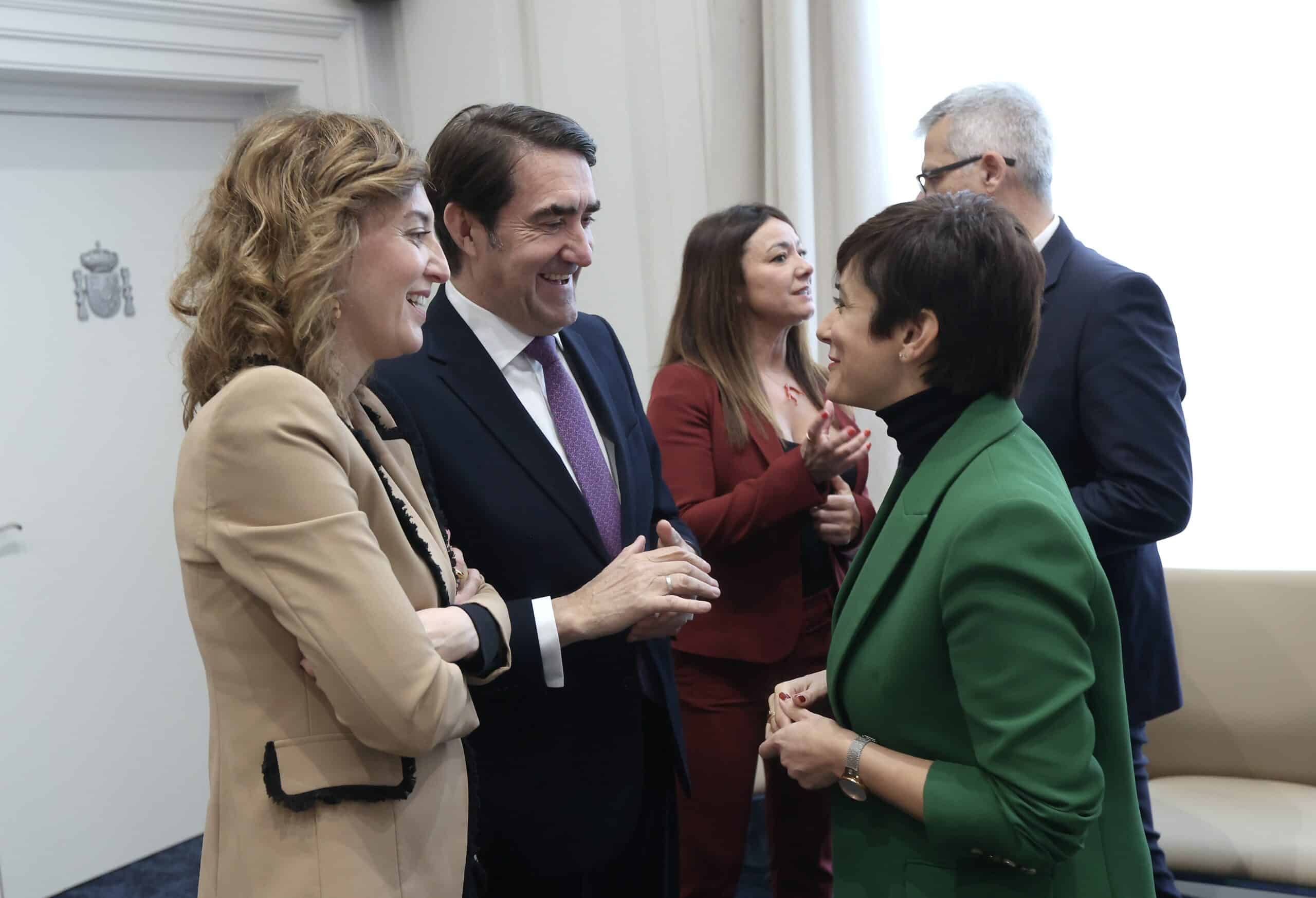 Suárez-Quiñones pide al Ministerio que pague los 37 millones que la UE destina a vivienda