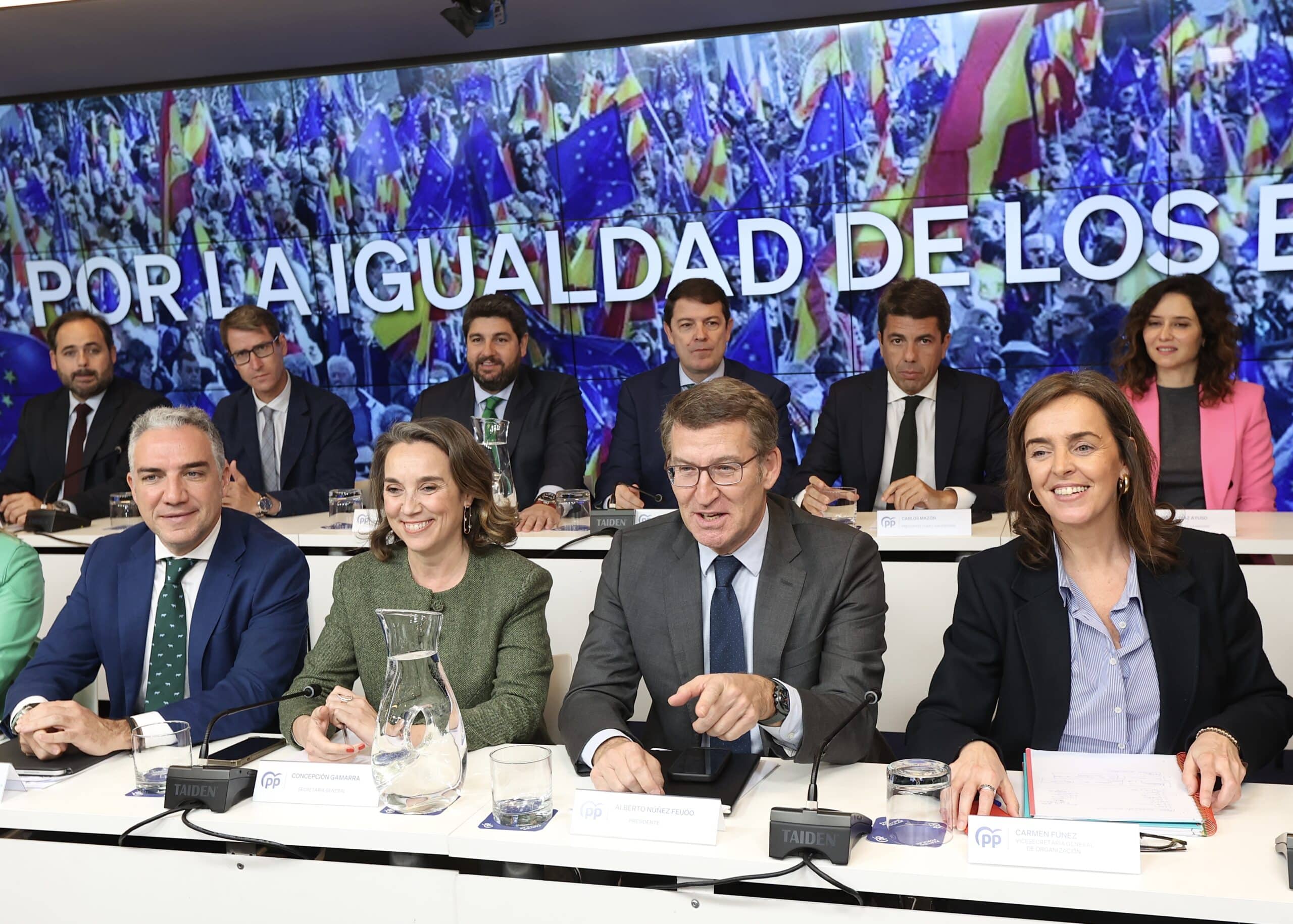 Mañueco ve en las «cesiones» de Sánchez un «mal sueño insoportable»