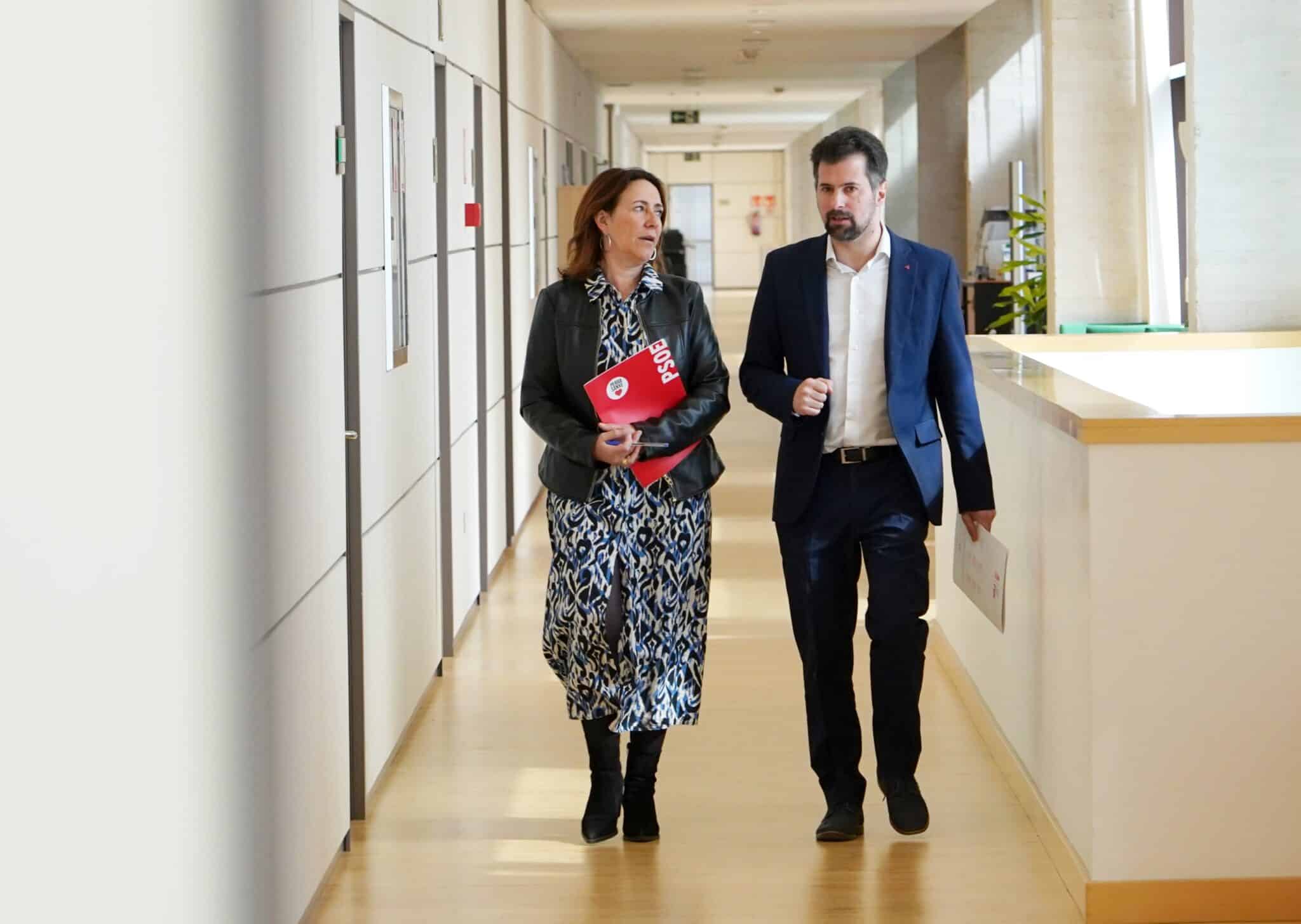El PSOE plantea 1.145 enmiendas al PGC para «cambiar por completo» el modelo de Comunidad