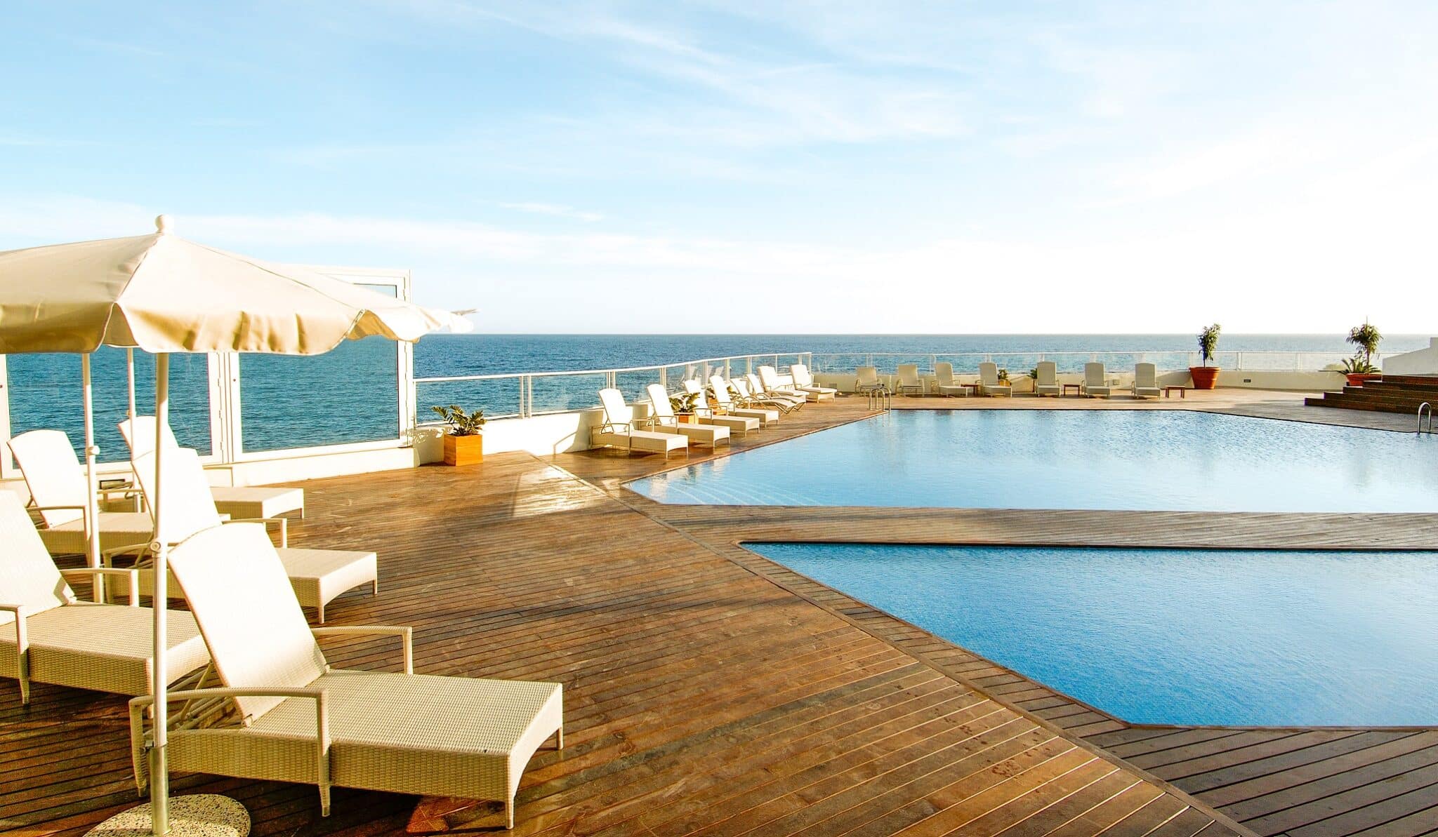 Grupo Fuertes y SATOCAN compran el Hotel  Tenerife Golf 