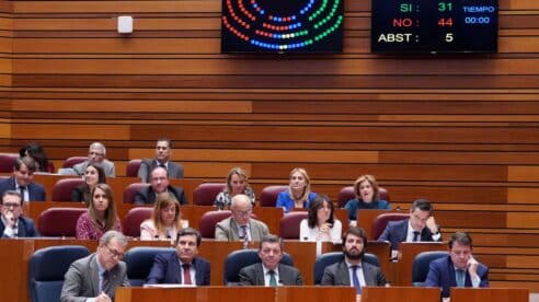 Las Cortes aprueban el Presupuesto de 2024, que asciende a 14.562 millones, con el voto de PP y Vox