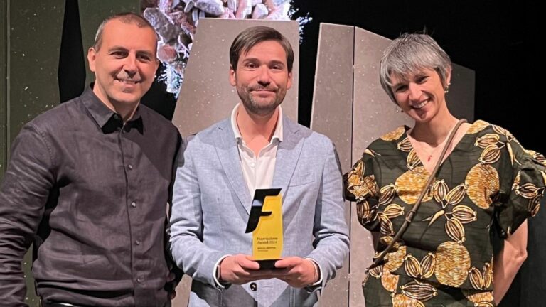 EARTHIC® LAB X FORMAFANTASMA premiada en los Fuorisalone Award 2024