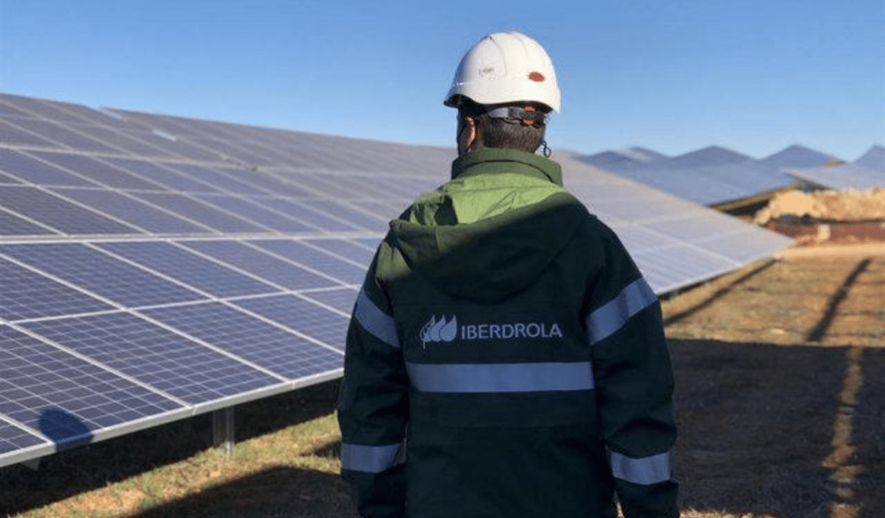 Iberdrola comienza la construcción de su primera planta fotovoltaica en California