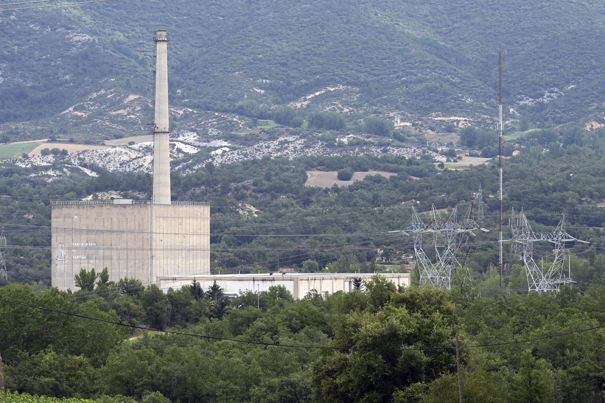 Los ingenieros industriales piden con energía que se amplíe la vida del parque nuclear