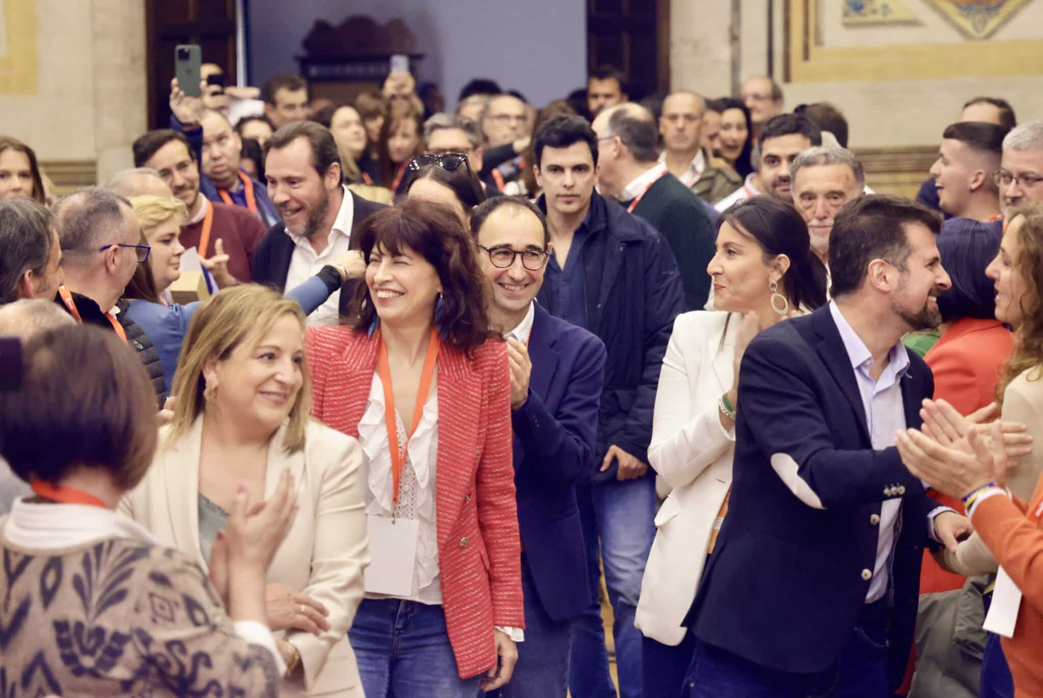 Tudanca dice que la Junta «frivoliza con la dictadura de un genocida»