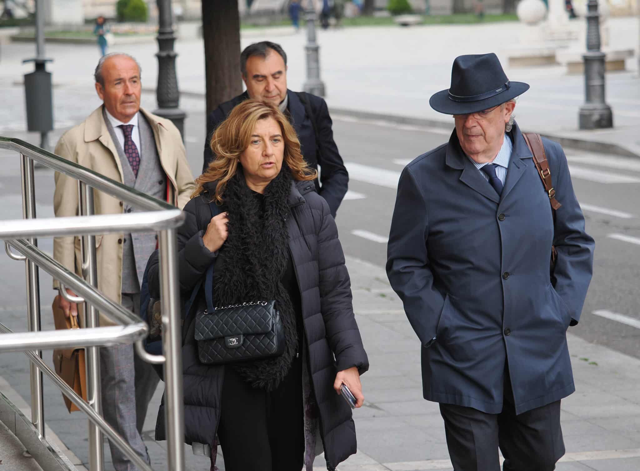 La defensa de Hernández sostiene que la compra del edificio de Arroyo fue «ordenada y beneficiosa»