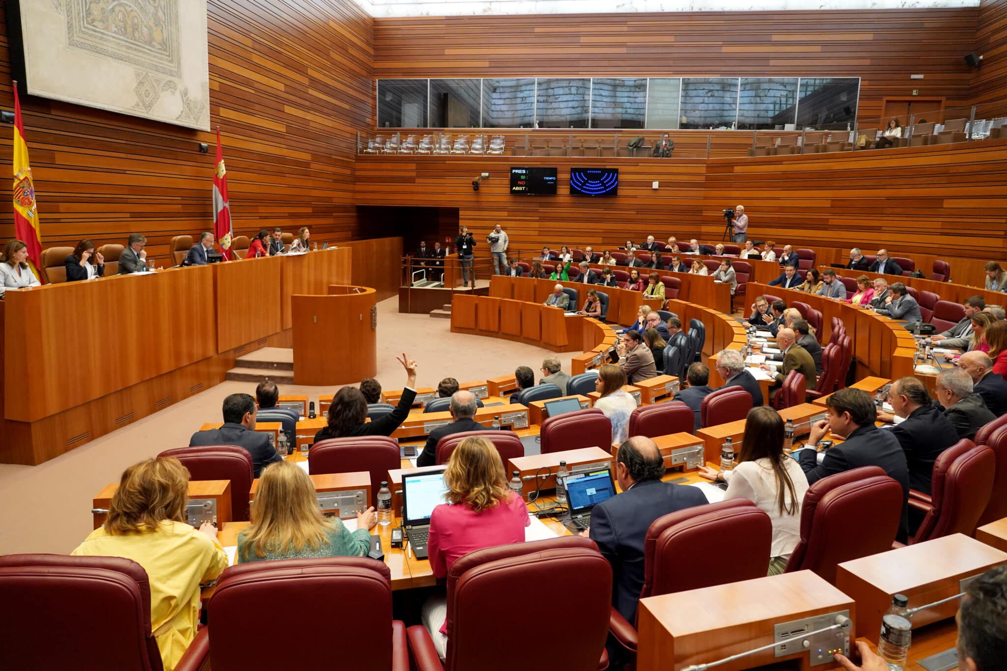 Las Cortes aprueban una PNL que insta a la Junta a «proteger» la tauromaquia