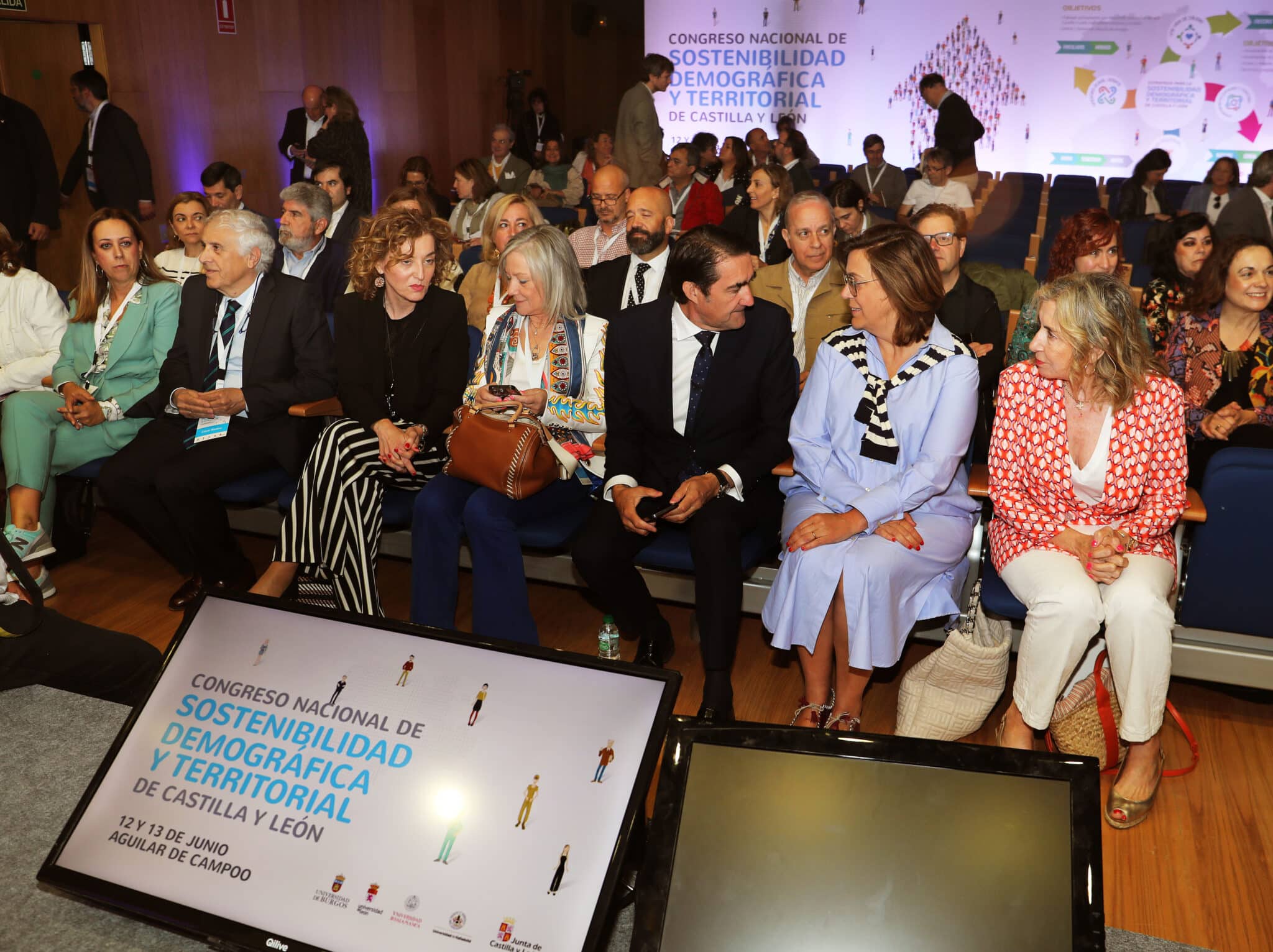 La Junta anuncia una nueva estrategia contra la despoblación en coordinación con cuatro universidades