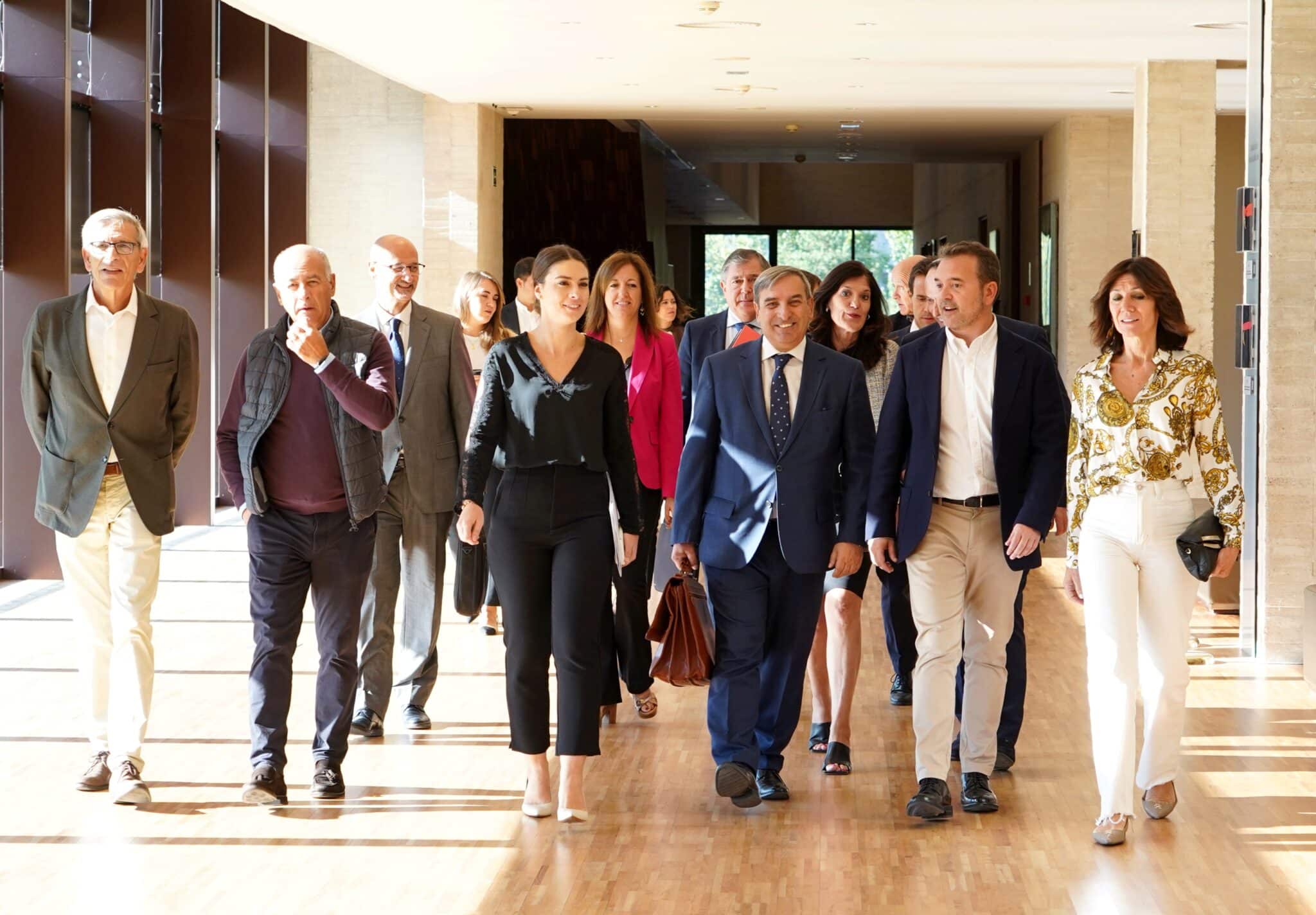Sanz Merino exige al Gobierno infraestructuras del XXI que «no beneficien sólo a unas comunidades»