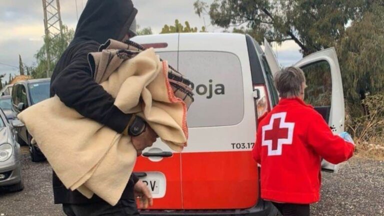 Caprabo inicia una recogida de fondos para ayudar a los afectados por la DANA