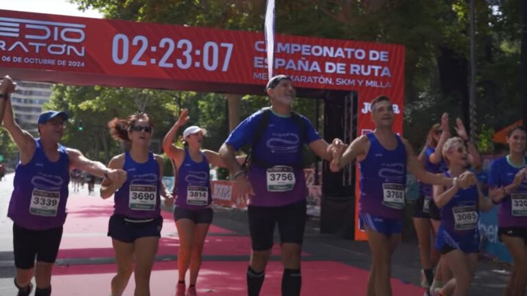 AQUADEUS cierra su 25 Aniversario con una celebración de la vida equilibrada, la superación personal y el deporte saludable