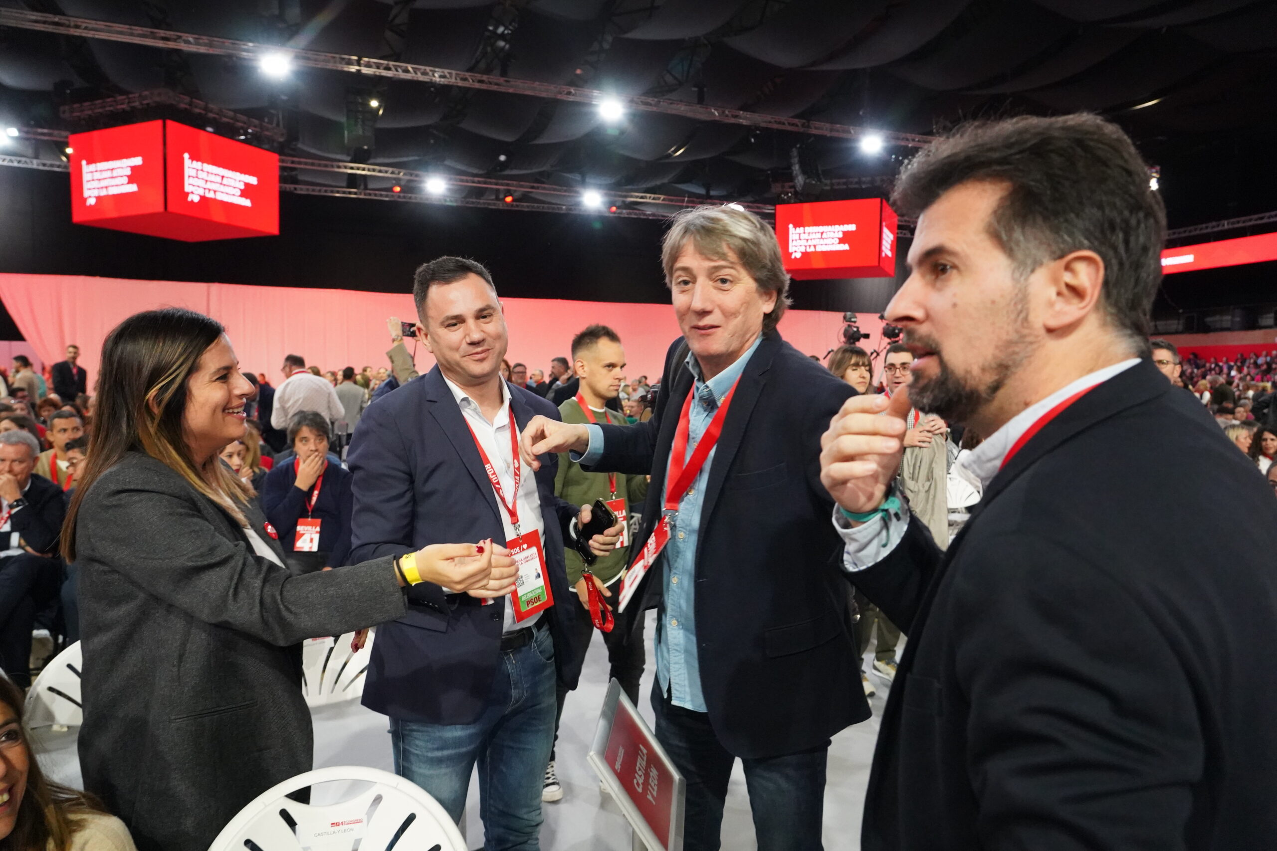 El PSOE promete medidas de «descentralización» tras constatar un «sentimiento leonesista» entre los suyos
