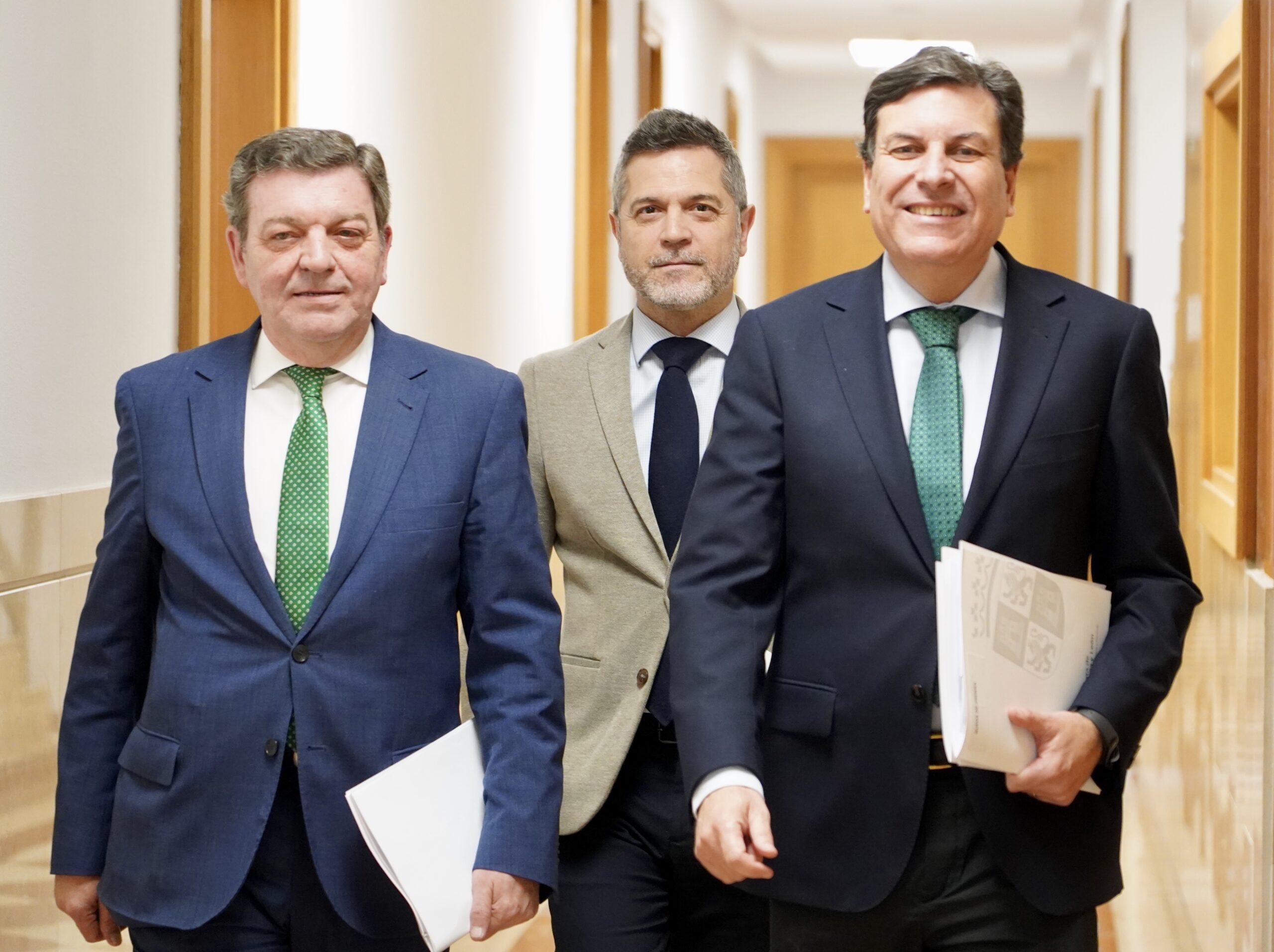El Consejo de Gobierno aprueba 65 millones para servicios públicos que prestan diputaciones y ayuntamientos