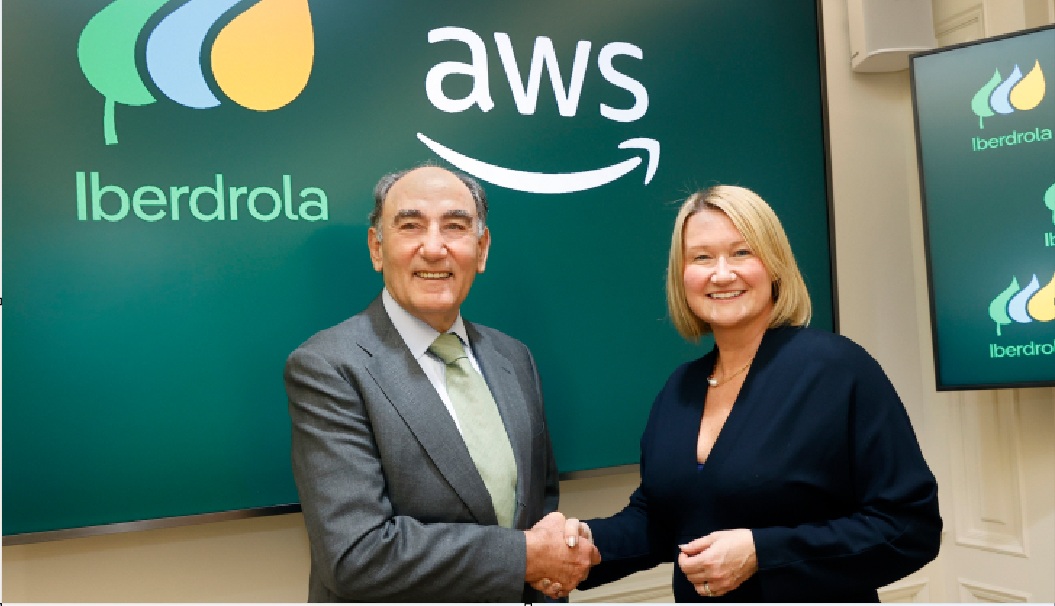 Iberdrola y Amazon amplían su alianza global en energías renovables