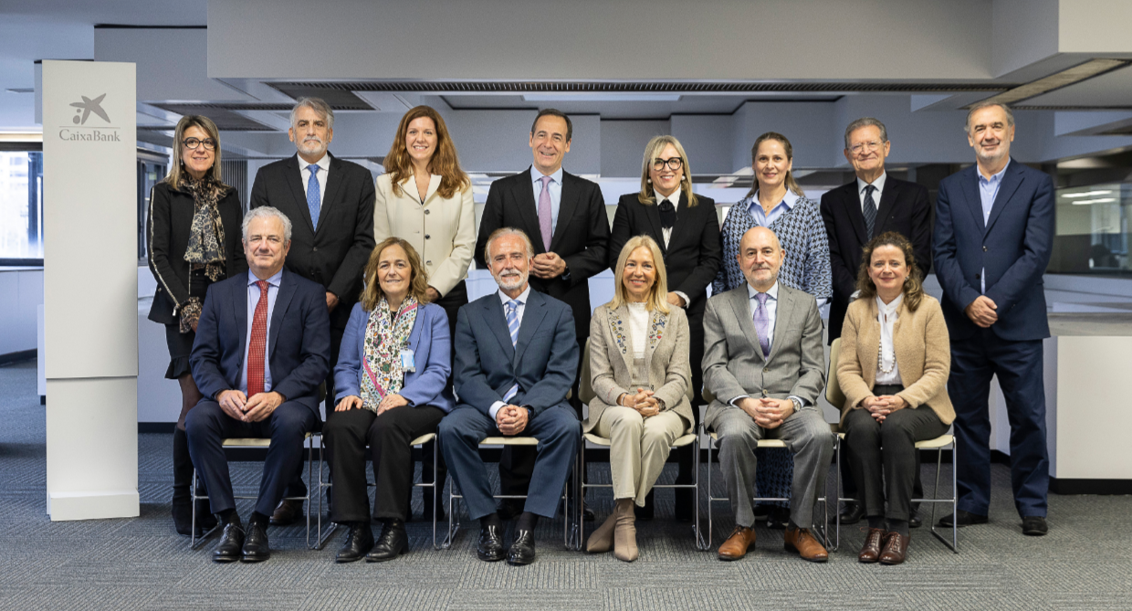 CaixaBank cierra 2024 con un payout del 53,5 % y fija nuevos retos para su Plan Estratégico 2025-2027