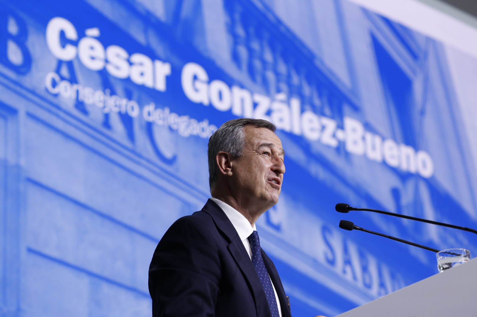 César González-Bueno, CEO de Sabadell, en Intereconomía: ‘Hay un claro interés social por que esta OPA no se haga’