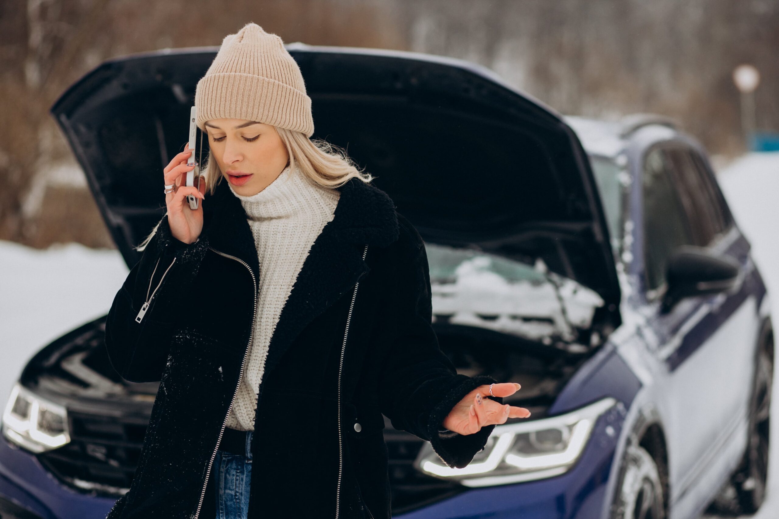¿Tu coche no arranca? ALQUIBER te da las claves para ahorrar tiempo y dinero antes de llamar a la grúa