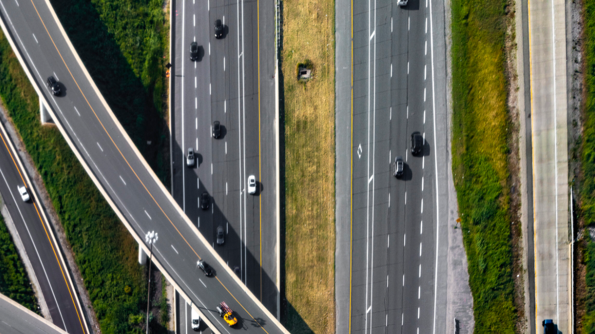 Ferrovial acuerda adquirir hasta un 5,06% de la autopista 407 ETR de AtkinsRéalis