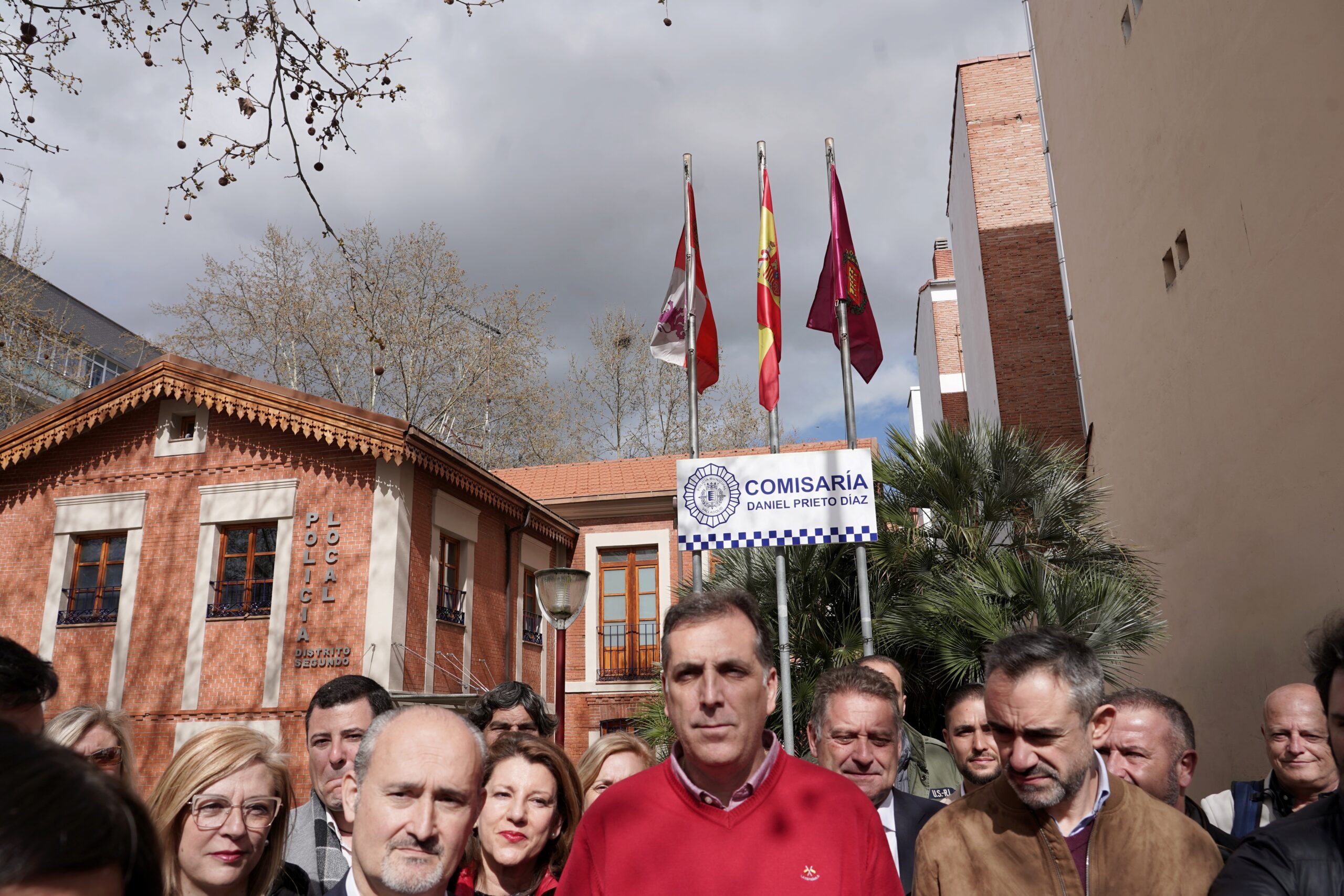 Vox denuncia los «fallidos» modelos de policía de barrio ante la «nueva realidad»