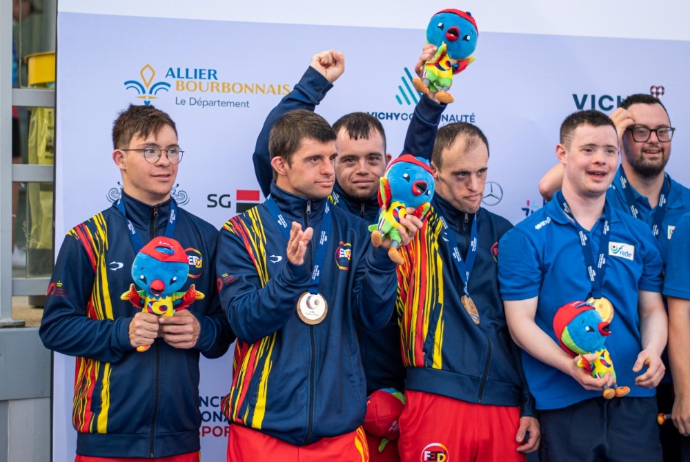 ALQUIBER QUALITY y la Federación Española de deportes para personas con discapacidad intelectual firman un acuerdo de colaboración