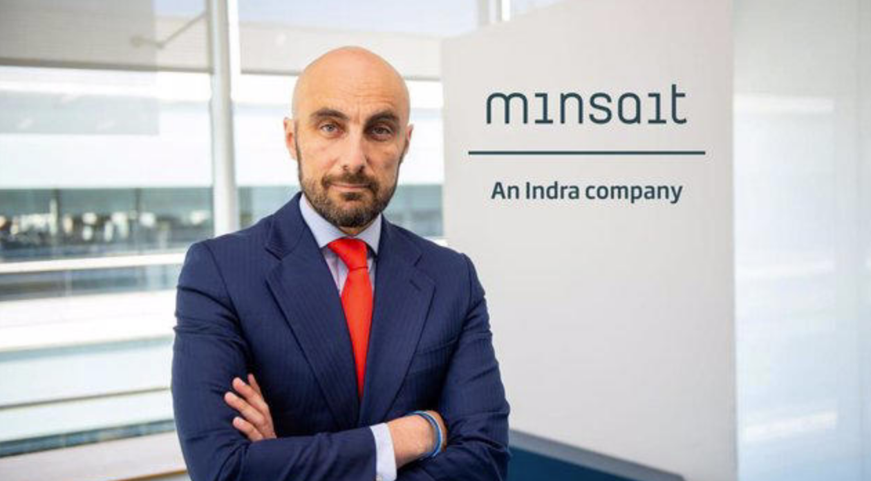 Dimite Luis Abril, consejero ejecutivo de Indra Sistemas y director general de Minsait