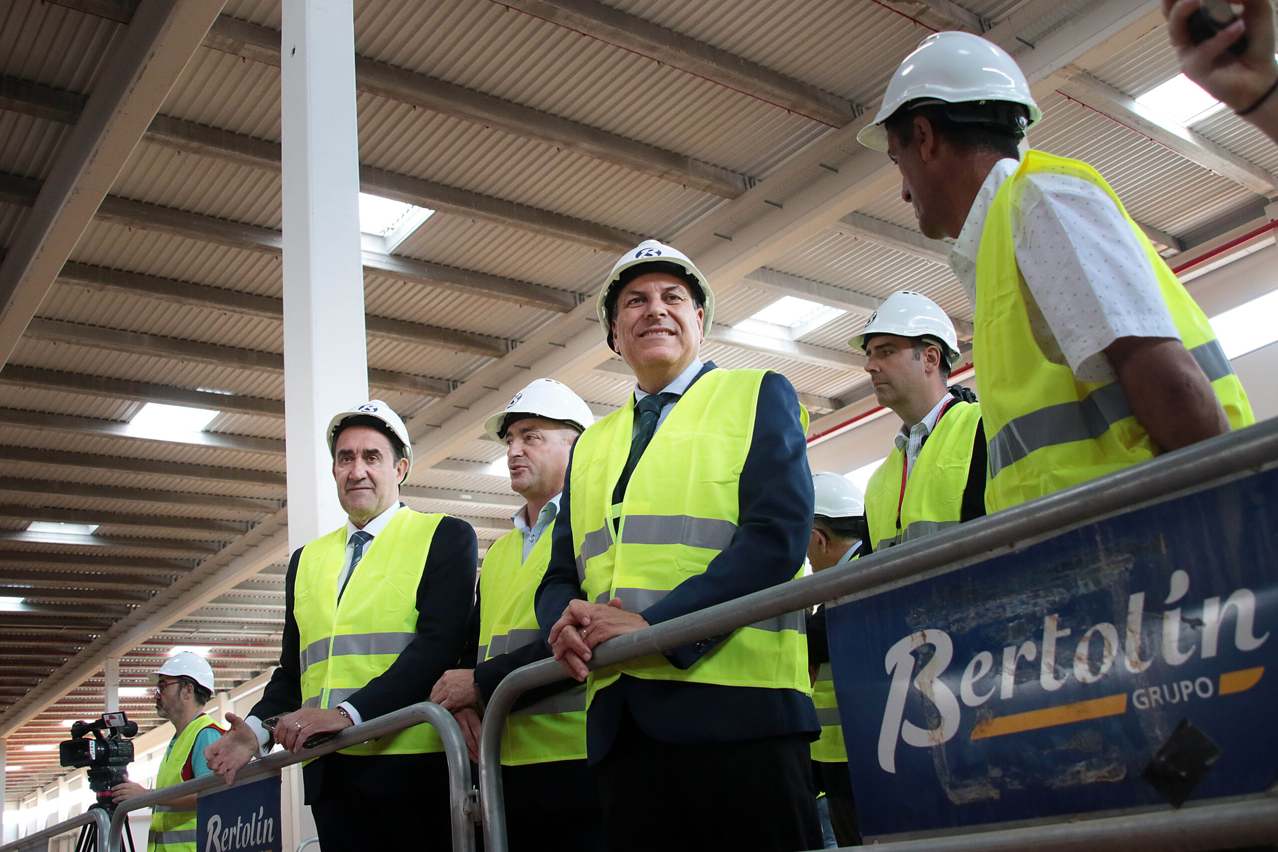 DIA invierte 42 millones en su centro logístico de Villadangos (León), que generará 150 empleos