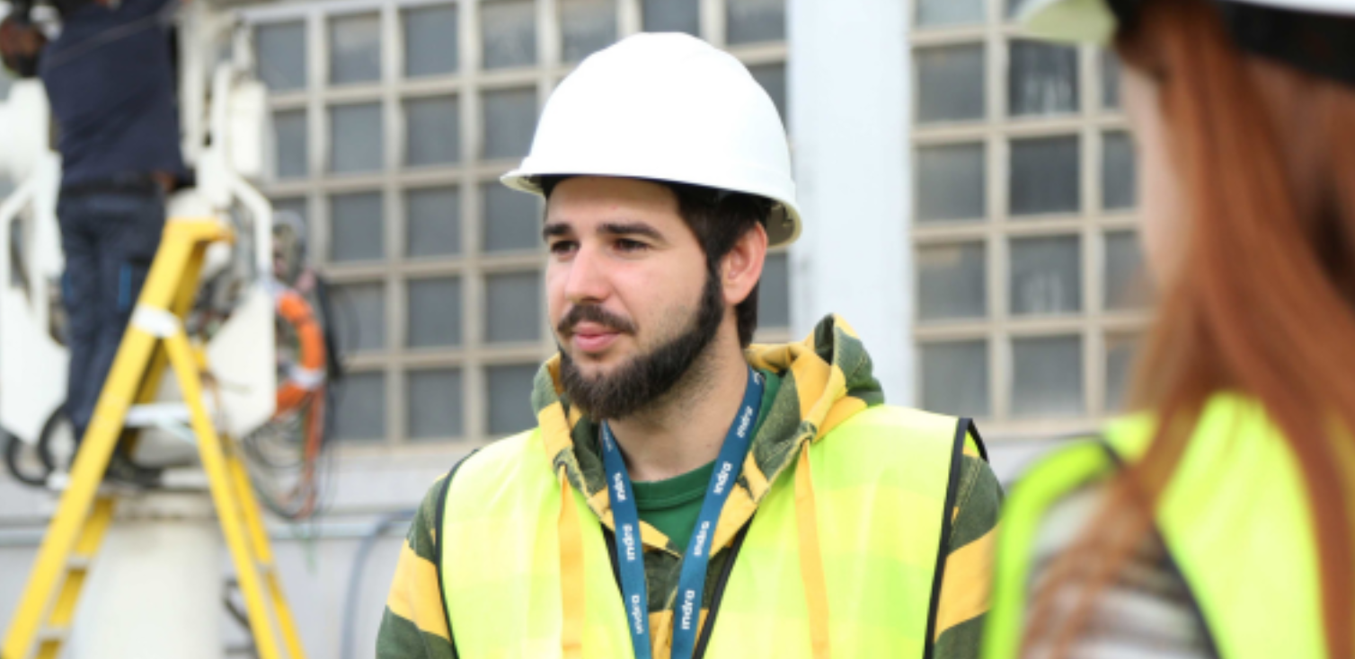 Indra busca a más de 2.400 profesionales tecnológicos en toda España
