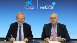 CaixaBank y Funcas amplían su colaboración en divulgación de la educación financiera y la ciberseguridad