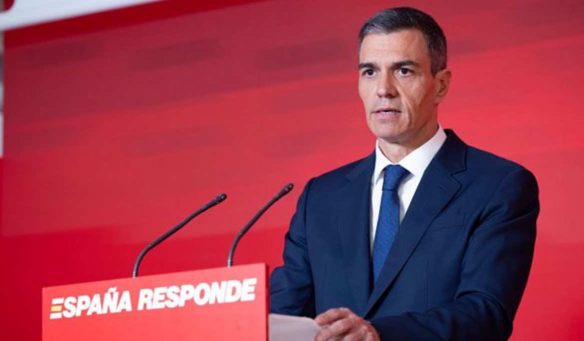 Sánchez se enroca y su defensa es un ataque a PP y a VOX