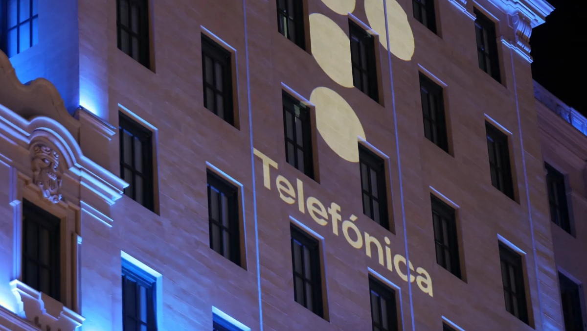 Telefónica emite un bono a 10 años al 3,941%
