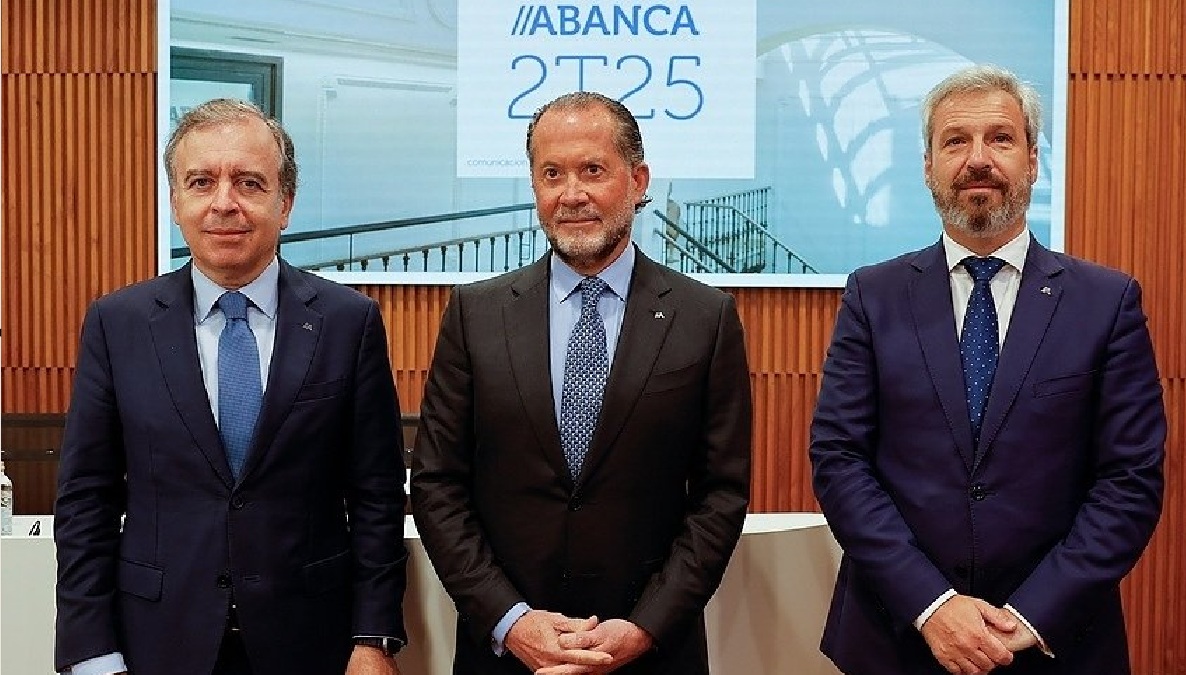 El beneficio de Abanca crece el 3,7%, muy por debajo de Bankinter (+14,4%) o Sabadell (+23,3%)